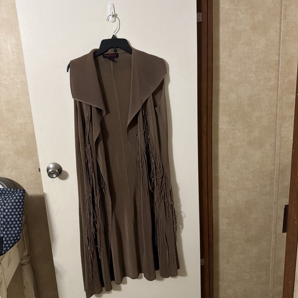Pleats Collection by Pings Imports Womens Top Medium Extra Fringe Brown Open
